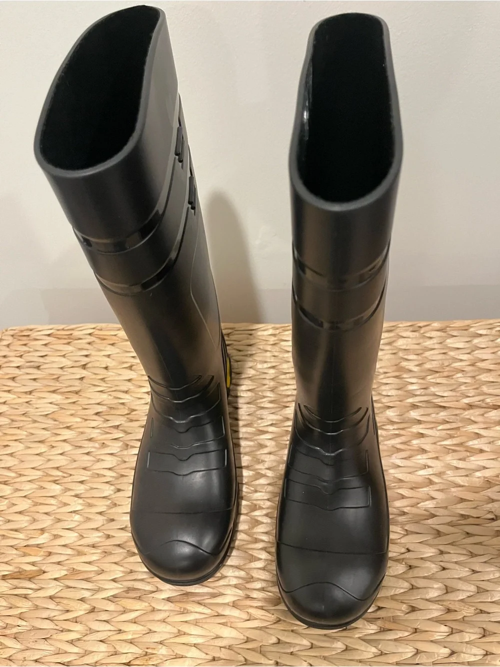 Shoes For Crews Black Tall Slip-Resistant Work Boots (Unisex) (NWOT)